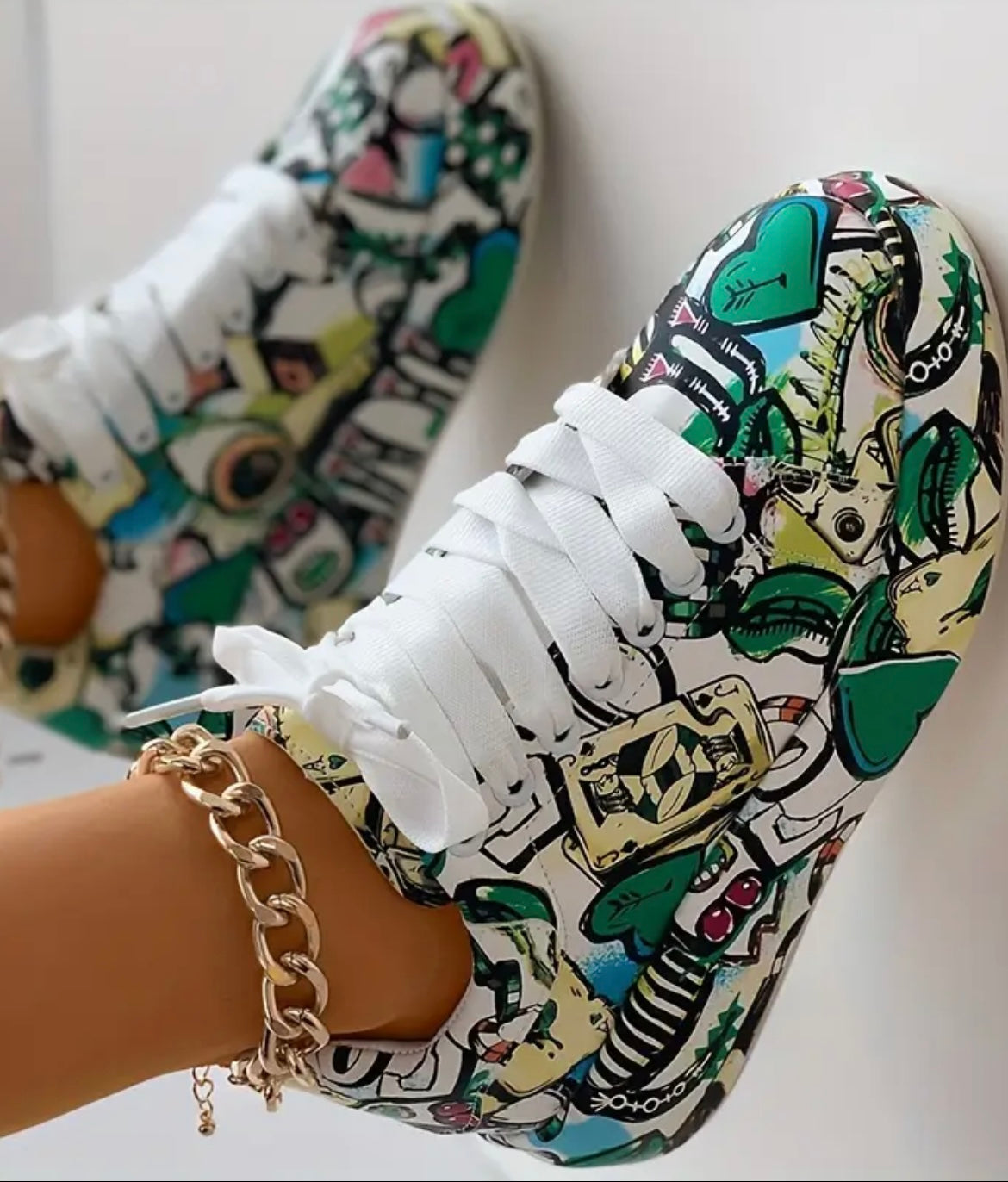 Womens Graffiti Art Sneakers - Stylish Lace-Up Platform Shoes with Comfortable Low Top Design - Perfect for Sports & Casual Wear - Fashionable Skate Style