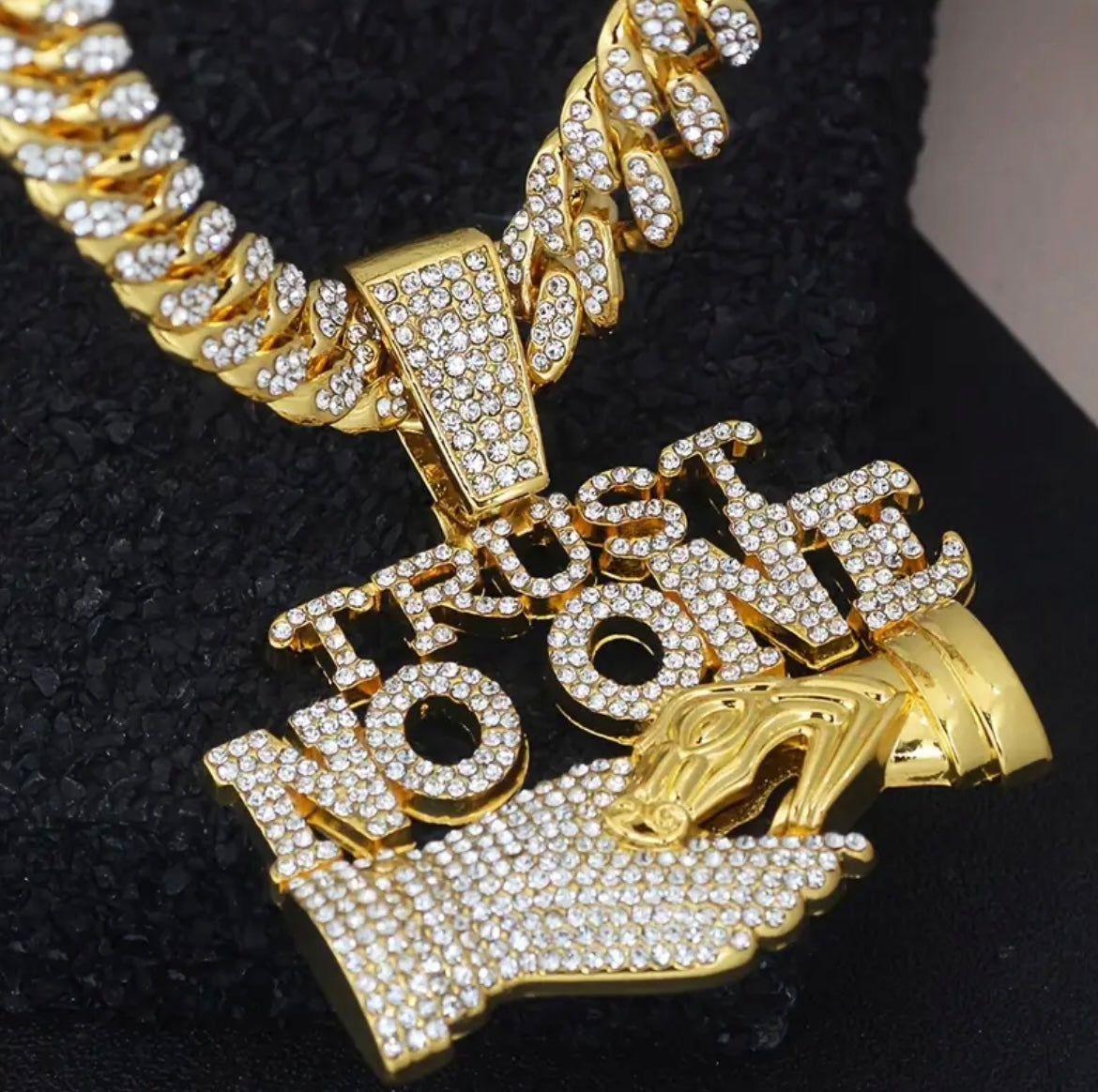 Shiny Character Pendant With Ice Cuban Chain Miami Necklace Men And Women Hip-hop Pendant Necklace Jewelry Gift