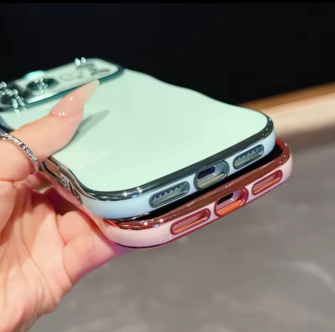 Side Love Electroplating Case For iPhone 17 Pro Max 17 Air 16 15 14 Plus 13 12 11 Pro Max 17Pro Max Cover L