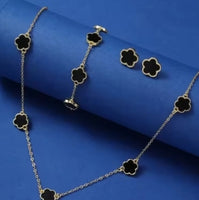 Three-piece set of five-leaf cloverleaf earrings and Necklace