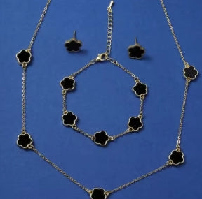 Three-piece set of five-leaf cloverleaf earrings and Necklace