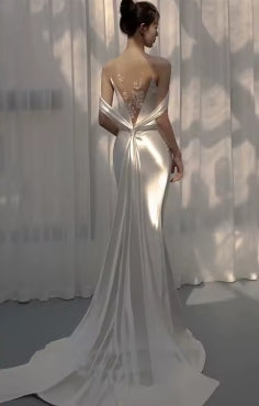 Backless Light Wedding Dresses Classic Satin Mermaid Wedding Dress With Train Elegant Beach Wedding Dress