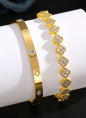 30 Pcs. Elegant Stackable Rings, Infinity Design/Chain/Knot Inlaid with Gold Rhinestones, Daily Outfits, Party Accessories