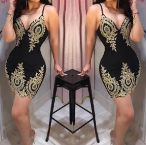 Summer Party Sexy Halter Dress Mini Sleeveless Fitted Dress with Low Neck and Halter Back