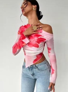 Sweet Spice Personality Style Mesh Print Diagonal Shoulder Long Sleeve Top Irregular Off-the-shoulder Short Top for Women
