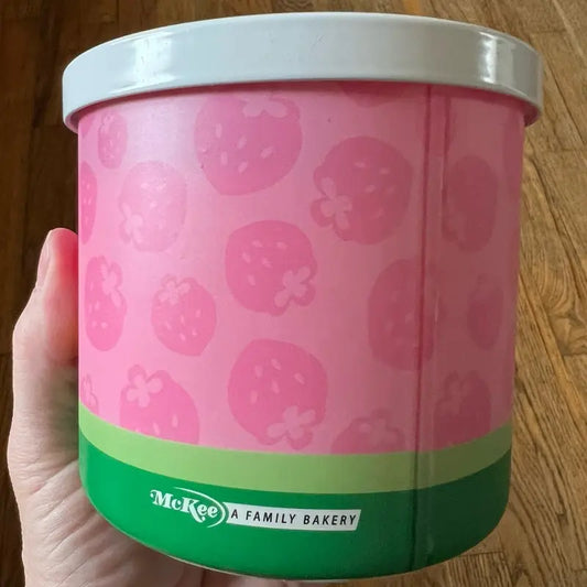 Goose Creek Limited Edition Little Debbie Small Strawberry Shortcake Rolls 3 Wick Candle