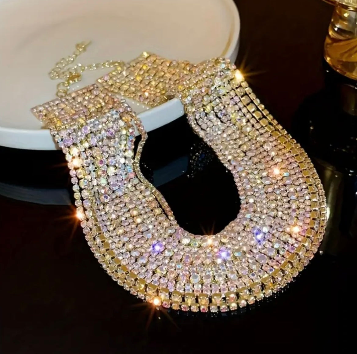 Luxurious And Elegant Multi-Layered Necklace, a Fashionable And Shiny Necklace, a Party Accessory Women, Daily And Banquet Events