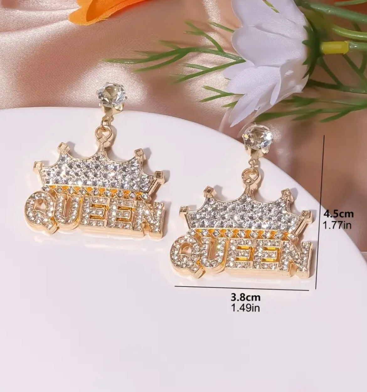 Shiny Dangle Exaggerated Rhinestone Drop Earrings Queen Letter Pendant Shiny Dangle Earrings All-match Women's Ear Jewelry