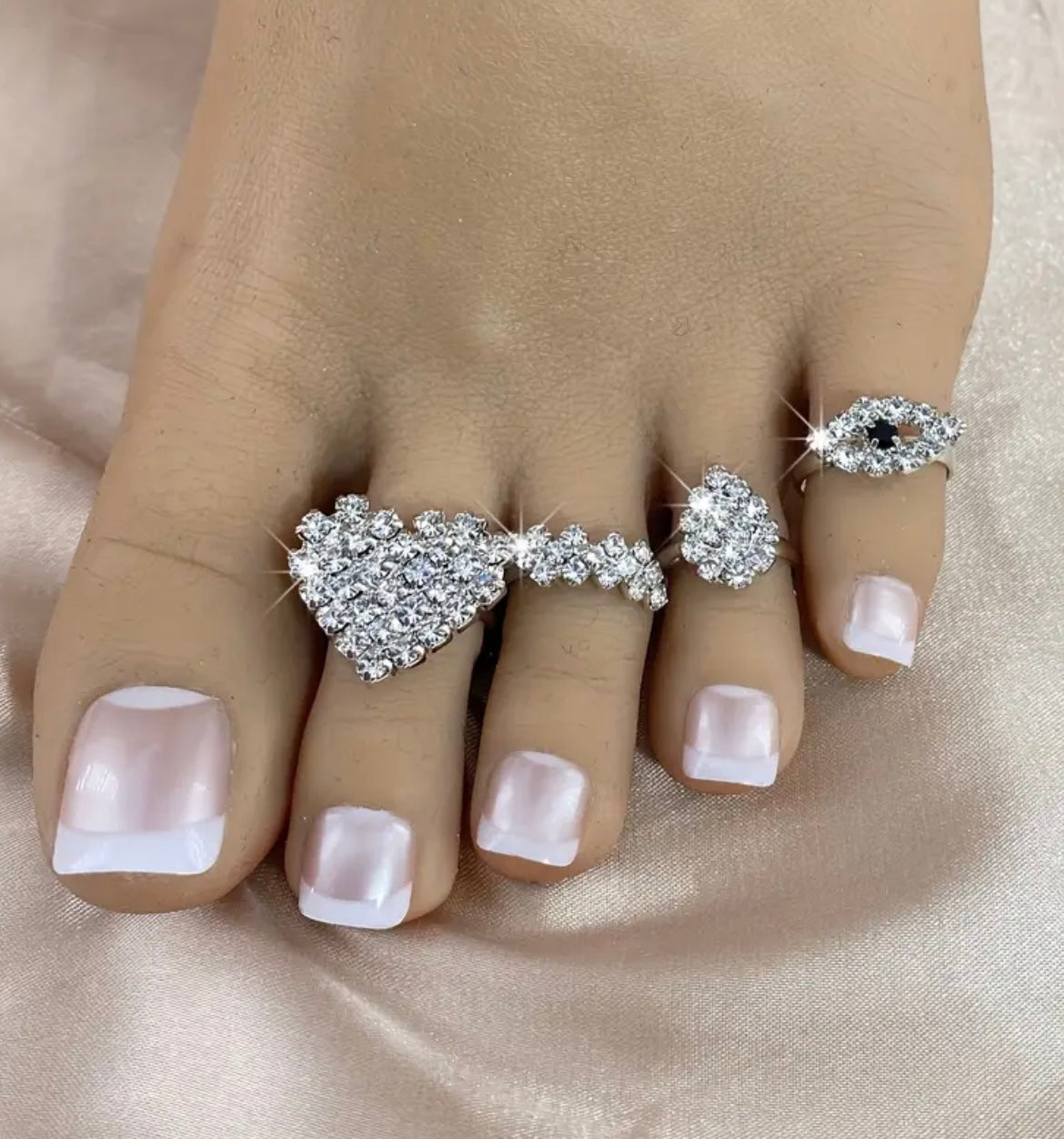 Elegant 4pcs Women's Rings Set - Heart & Geometric Designs for Parties & Gifts