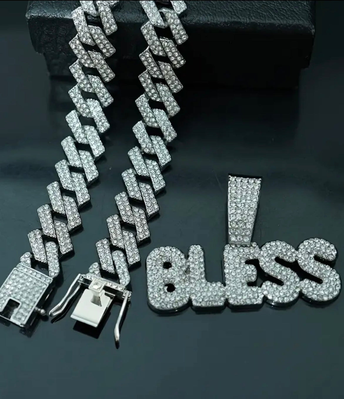 [Luxury BLESS Necklace] Luxury Rhinestone BLESS Jewelry Hip-Hop Letter Necklace | 18-Inch Unisex Cuban Chain Pendant - Holiday Gift, 1pc
