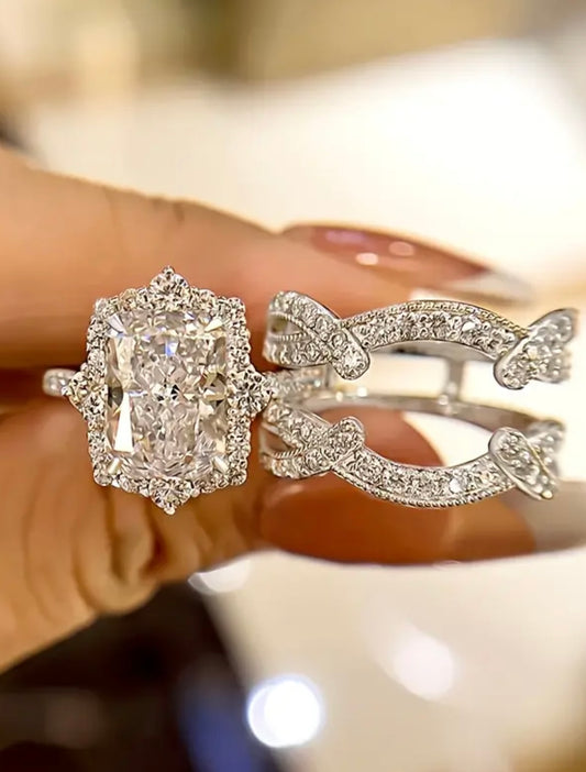 Sparkling Luxury White Zirconia Two-Piece Statement Ring for Noble Ladies, Banquets And Weddings Golden Ring Jewelry for Women High