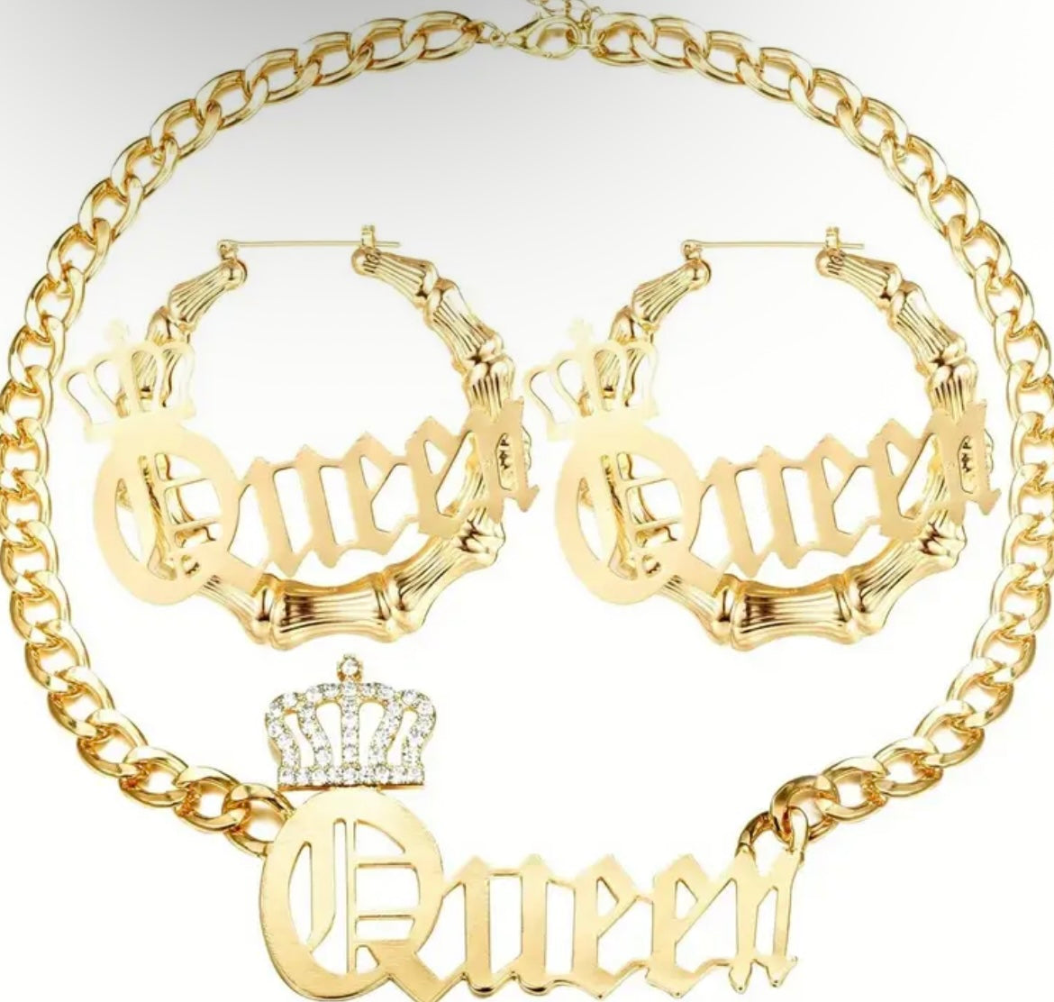 3pcs Queen Pendant Curb Chain Necklace with Oversize Statement 90s Bamboo Hoop Earring Set for Women 14K Golden Style Hip Chain