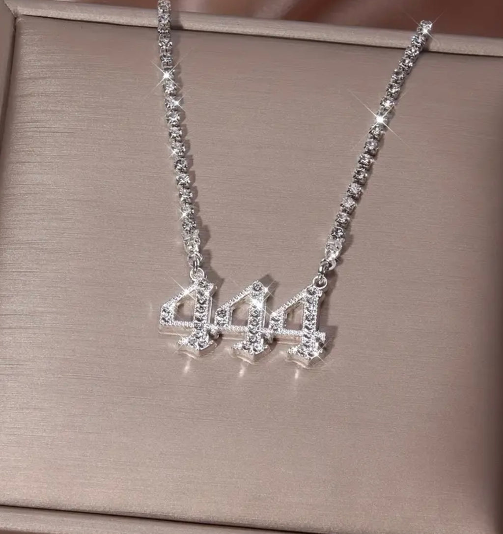 1pc New Beautiful Angel Numbers Necklace Sparkling Rhinestone Setting Beautiful Necklace Jewelry Suitable for Women's Daily and Party Occasions Angel Design Jewelry Women's Jewelry Holiday Gift Goods
