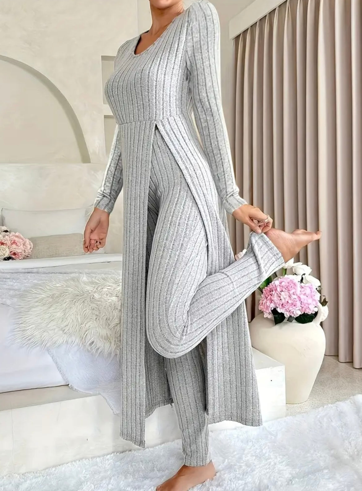 [Plaid Two-Piece] Two-Piece Set Round Neck Split Long Sleeve Top and Pants | Design Sensation with Plaid Spring/Autumn Style