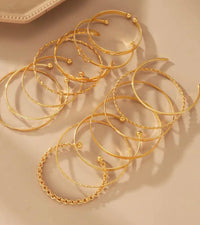 12pcs Set Women's Golden Bracelet Collection - Elegant Golden-Toned Stackable Bracelets with Heart, Link & Bead Charms, Luxurious Everyday Jewelry Gift Set for Christmas, Birthdays, Valentine's Day - Durable Tarnish-Resistant Metal-Like Material
