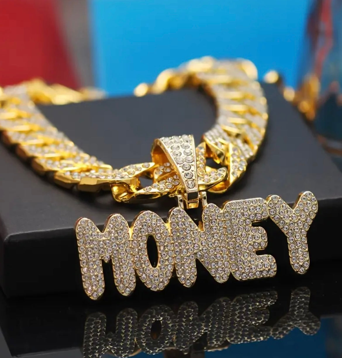 A Shiny MONEY Pendant With An Ice Cuban Chain, A Miami Necklace For Men And Women, A Hip-hop Pendant Necklace Jewelry Gift.