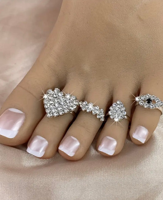 Elegant 4pcs Women's Rings Set - Heart & Geometric Designs for Parties & Gifts