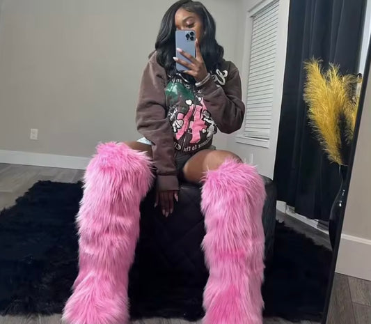 Winter Women Snow Boots Faux Fur Long Boots Warm Plush Platform Knee-high Boot Outdoor Furry Cut