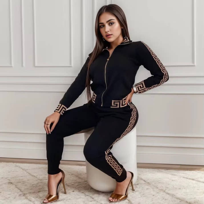Europe And The United States New Style Leisure Printing Stitching Two-piece Suit