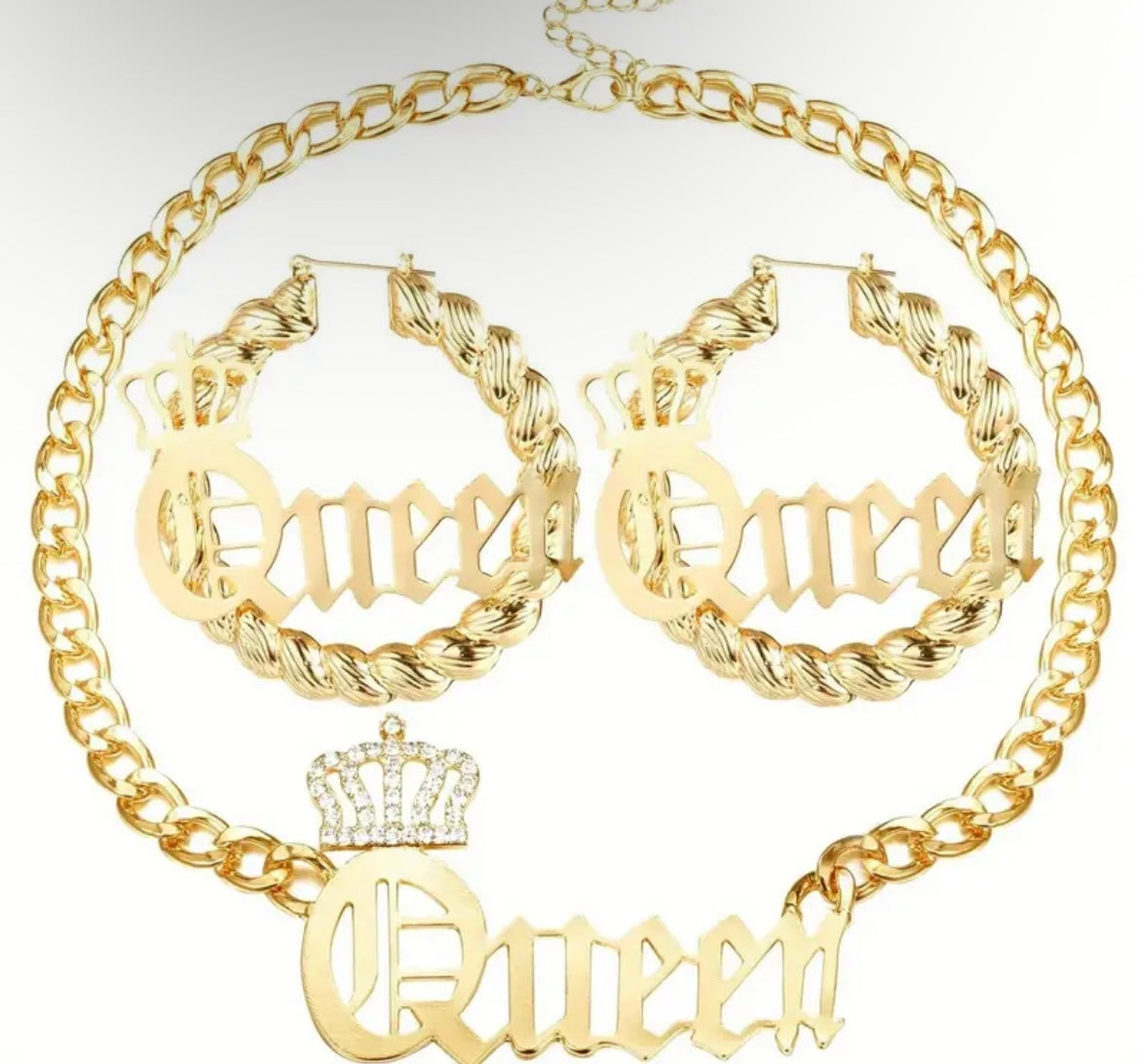 3pcs Queen Pendant Curb Chain Necklace with Oversize Statement 90s Bamboo Hoop Earring Set for Women 14K Golden Style Hip Chain