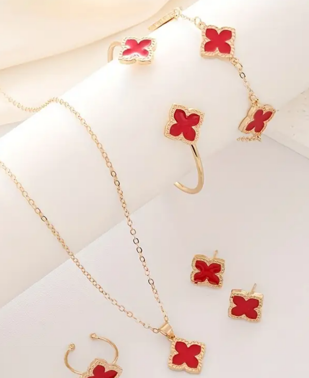 6pcs KC Golden-Plated Clover Jewelry Set - Elegant Matching Earrings,Bracelet & Ring with Clover Flower Charms, Daily Wear, (Year-Round) - Affordable Luxury Suitable for Daily & Special Occasions