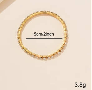 Luxury gold watch for Women, fashionable diamond quartz wristwatch for Women, set of elegant wristwatches for Women, Women's Watch