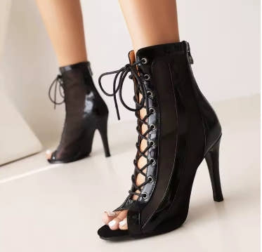 Women's Latin Salsa Dance Jazz Dance Shoes Girls Ballroom Dance Club Short Boots Ladies Lace-Up Fashion Fine Sand Dance Boots