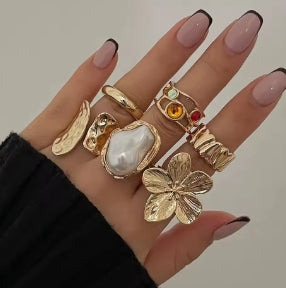 Ingemark 2025 nuevo Irregular exagerado Metal flor anillos abiertos mujeres elegante barroco perla de imitación anillo accesorios de joyería