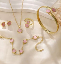 Set of 5 pcs of stainless steel jewelry with five-leaf clover 316L, bracelets for women, elegant French niche necklaces, bracelets and earrings