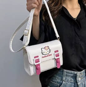 Anime Crossbody Bags Sanrio Hello Kitty Melody Kuromi Cinnamon Girls Women Luxury Brand Handbag High Quality Designer Handbags Gifts