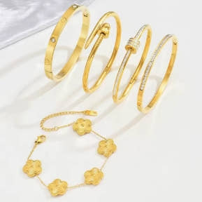 UILZ Europe & USA Hot Stainless Steel Four Leaf Clover Lucky Bracelet Women's Fashion Nail Bracelet Gold Bangles