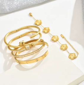 UILZ Europe & USA Hot Stainless Steel Four Leaf Clover Lucky Bracelet Women's Fashion Nail Bracelet Gold Bangles