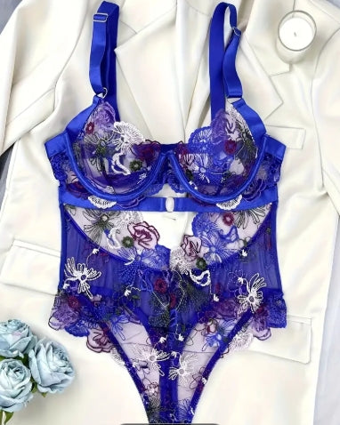 2pcs Set Of Colorful Erotic Lingerie with Embroidery, Sexy French Lace, Steel Ring Gathering, Waist Shaping, And Tight Fitting Clothes