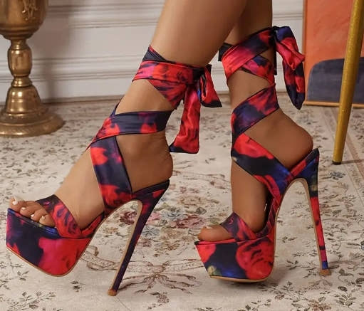 New 2025 Roman-Style High-Heeled Sandals with Straps, Featuring a Design